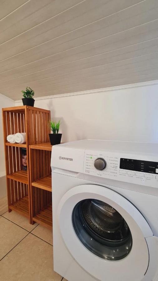 Appartements Rosanna Au Tampon Avec Piscine Partagee ル・タンポン エクステリア 写真